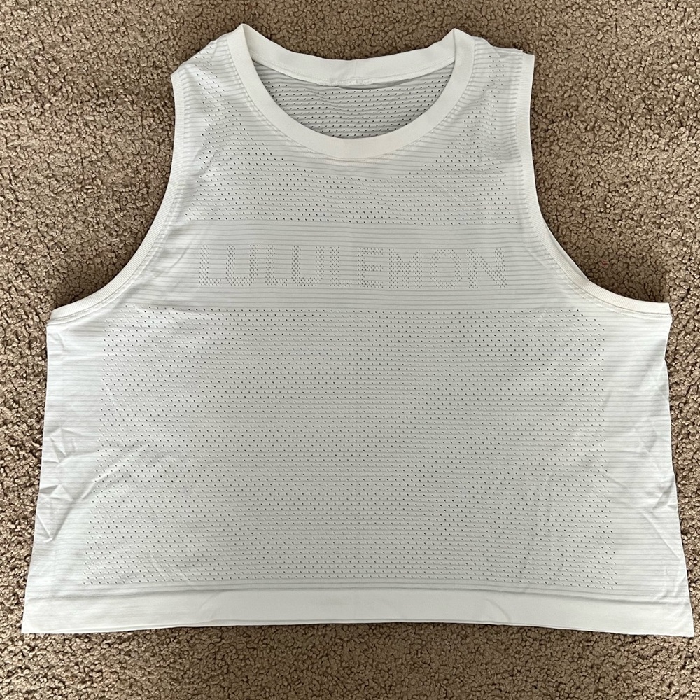 Lululemon tank